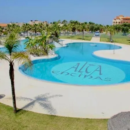 Amplio De 3 Con Piscina, Pista De Padel, Futbol Y Garaje Cubierto 2 Coches En Altas Entinas Apartamento