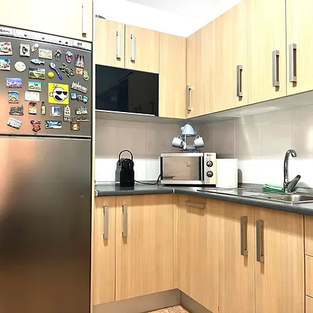 Apartamento Amplio De 3 Con Piscina, Pista De Padel, Futbol Y Garaje Cubierto 2 Coches En Altas Entinas