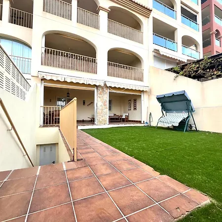 Amplio De 3 Con Piscina, Pista De Padel, Futbol Y Garaje Cubierto 2 Coches En Altas Entinas Apartamento *